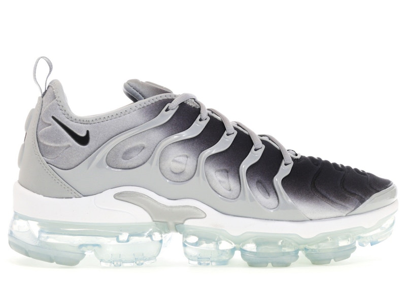 nike air vapormax plus wolf grey